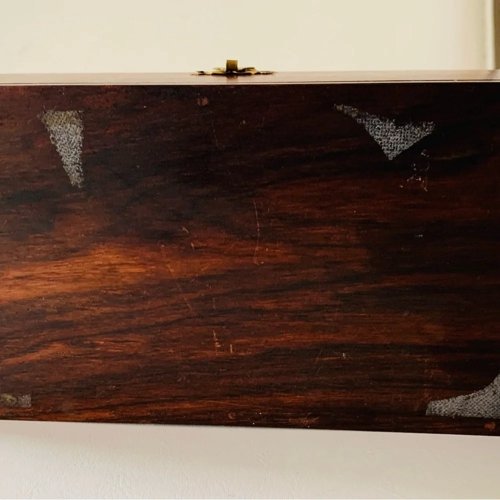 Wooden box